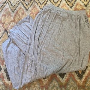 Gray Maxi Skirt with pockets